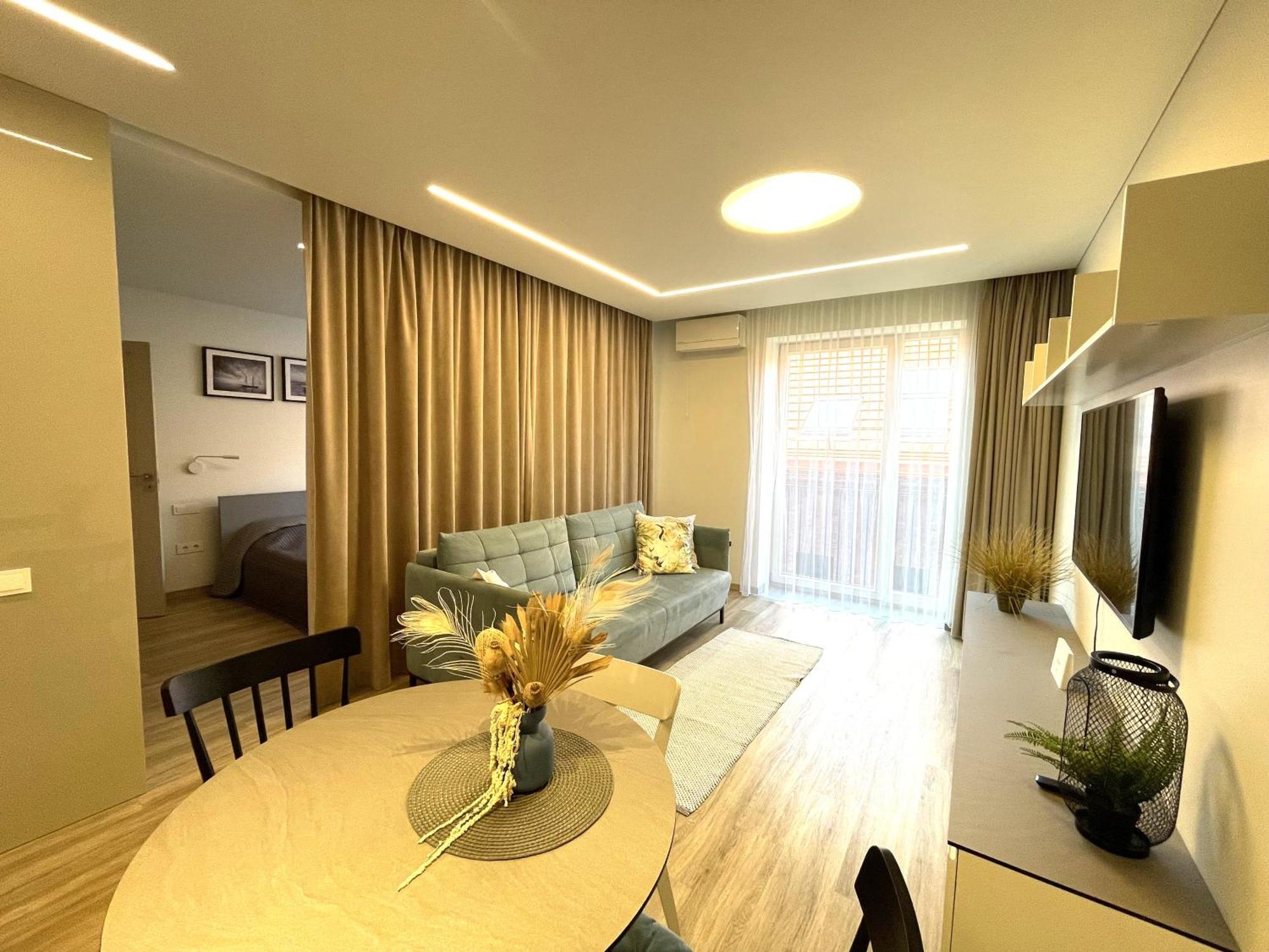 Benetis Apartments Κλαϊπέντα Εξωτερικό φωτογραφία